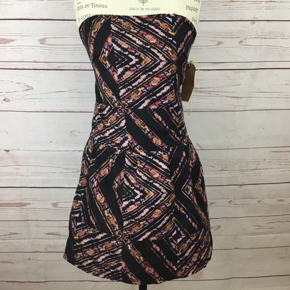 BillaBong Strapless Dress - Picture 1 of 4